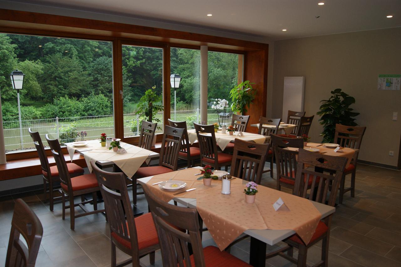 Hotel Restaurant Muckensee Лорх Екстериор снимка